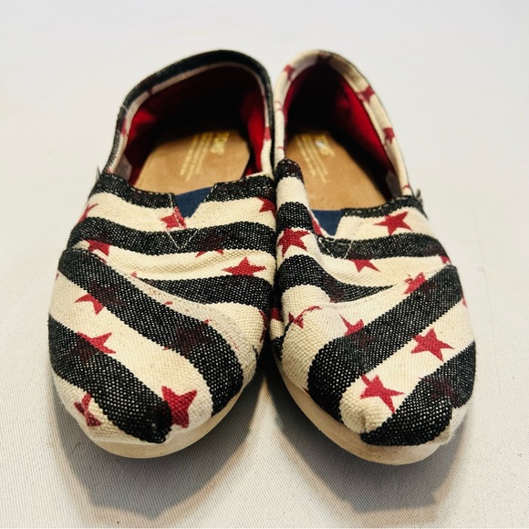 Patriotic Toms - Picture 3 of 7